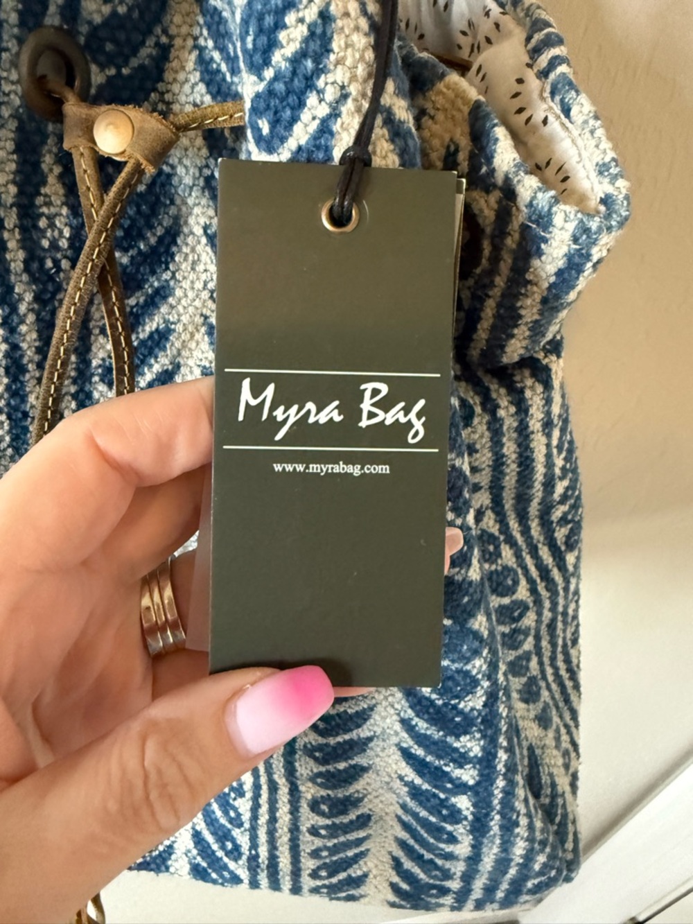 NWT - Myra Blue Raindrop Bucket Bag - Picture 9 of 11